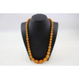 Bakelite graduated necklace with screw clasp (51g)