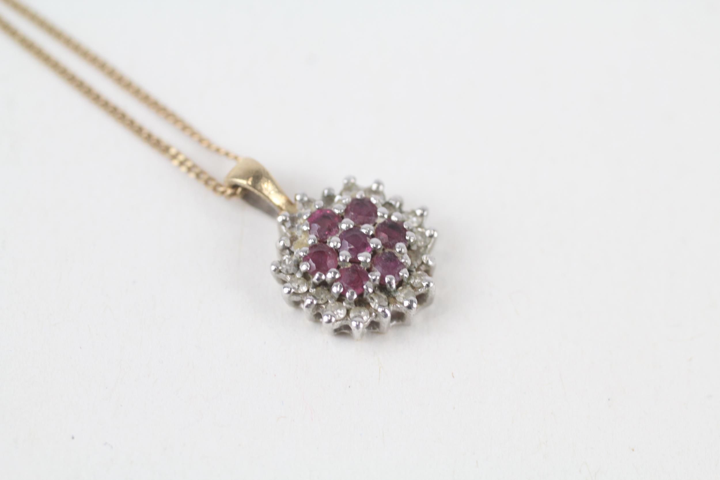 9ct gold diamond & ruby floral cluster pendant necklace 2.1 g - Image 2 of 4