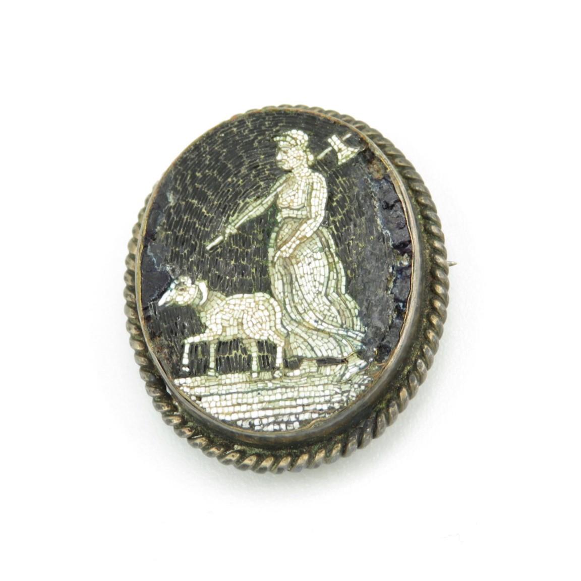 Victorian micro mosaic brooch (8g)