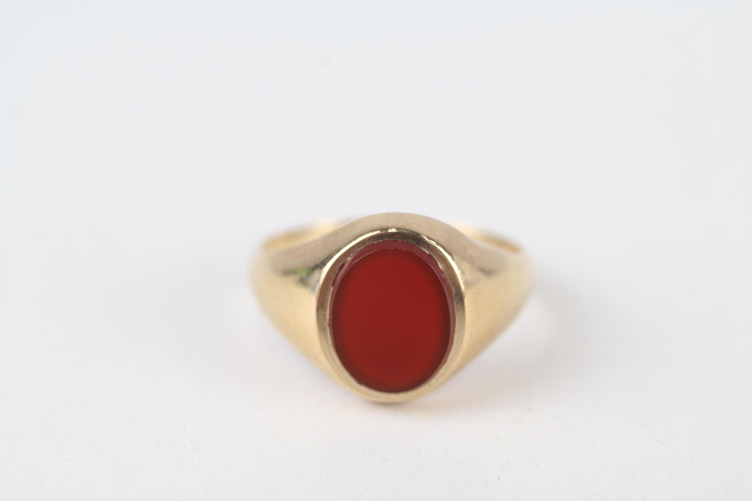 9ct oval carnelian signet ring Size K 2.8 g - Image 6 of 9