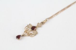 9ct gold vintage pear cut garnet & seed pearl pendant necklace 3.3 g