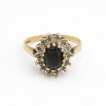 9ct gold vintage sapphire and diamond set cluster ring Size N 1/2