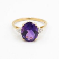 9ct gold oval cut amethyst & diamond dress ring Size Q