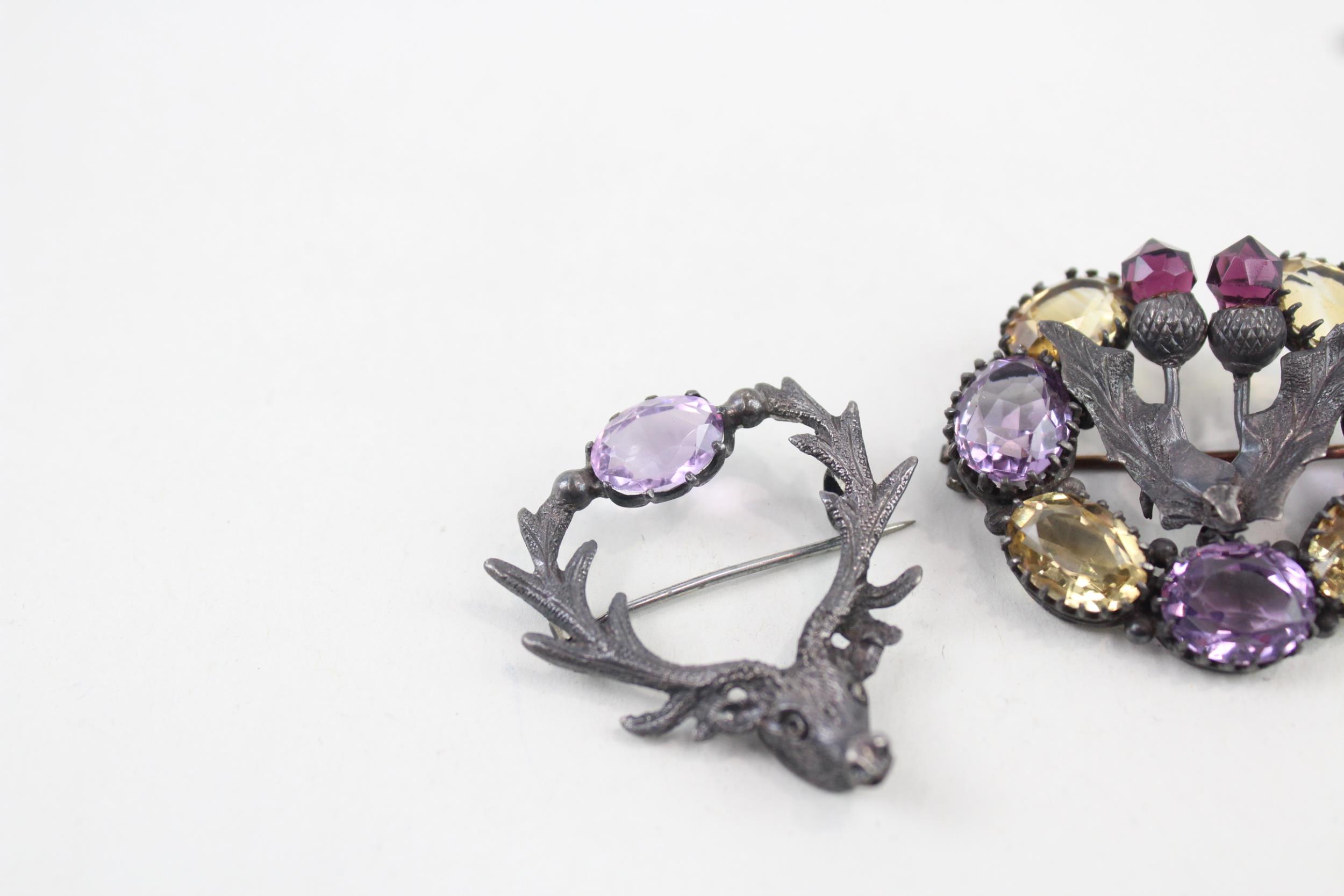 Two silver Scottish brooches with Amethyst & Citrine (17g) - Image 2 of 8