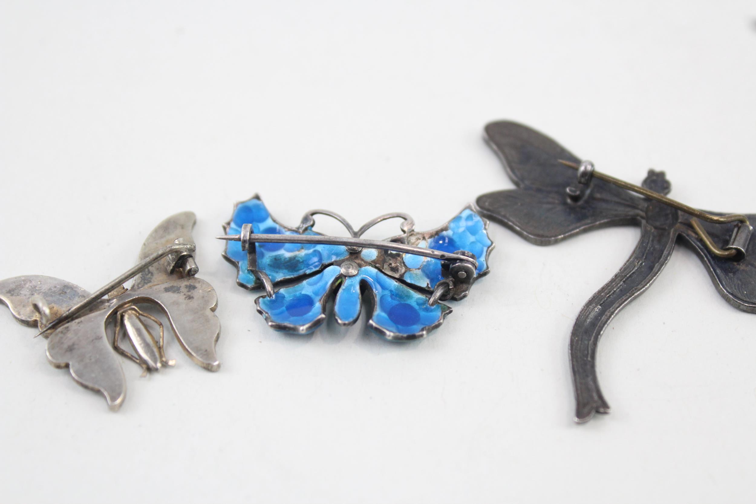 Antique bug brooches including silver (16g) - Image 7 of 7