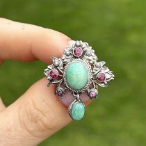 Silver Austro-Hungarian brooch set with gemstone and seed pearl (6g)