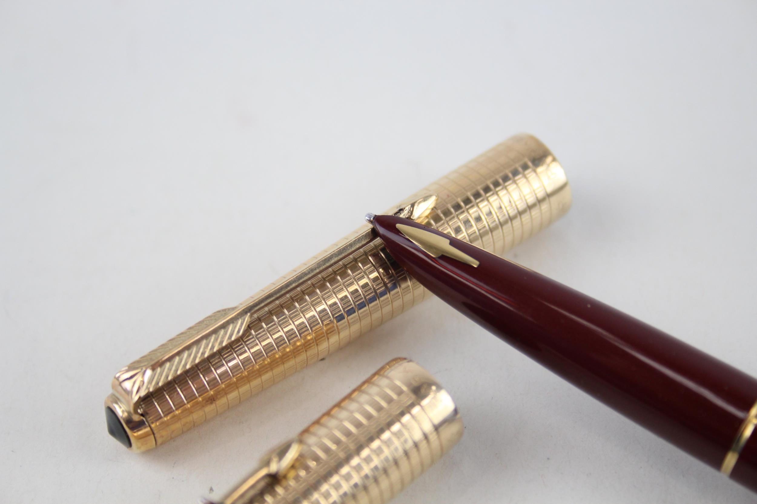 2 x Vintage PARKER 61 Fountain Pens w/ 14ct Gold Nibs, Rolled Gold Caps Etc - Dip Tested & WRITING - Image 2 of 5