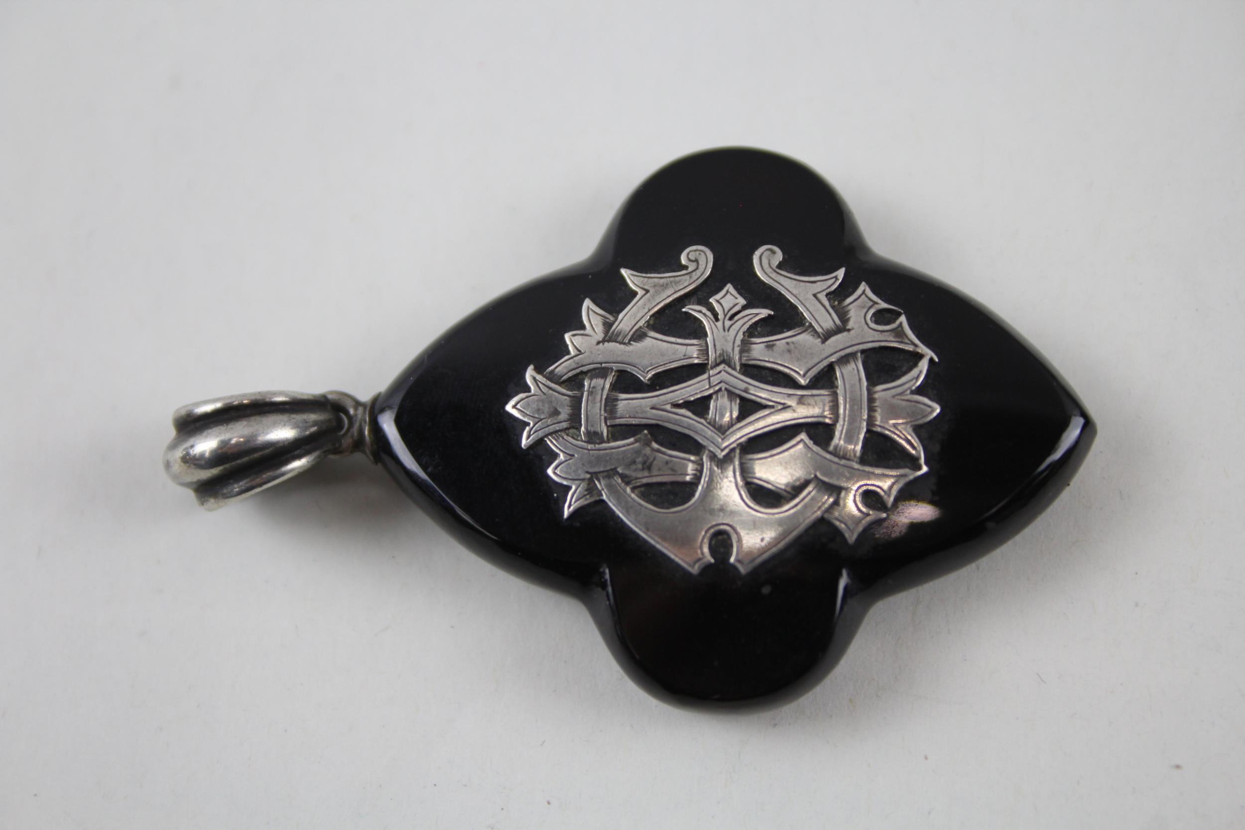 Silver antique mourning locket pendant (20g) - Image 2 of 5