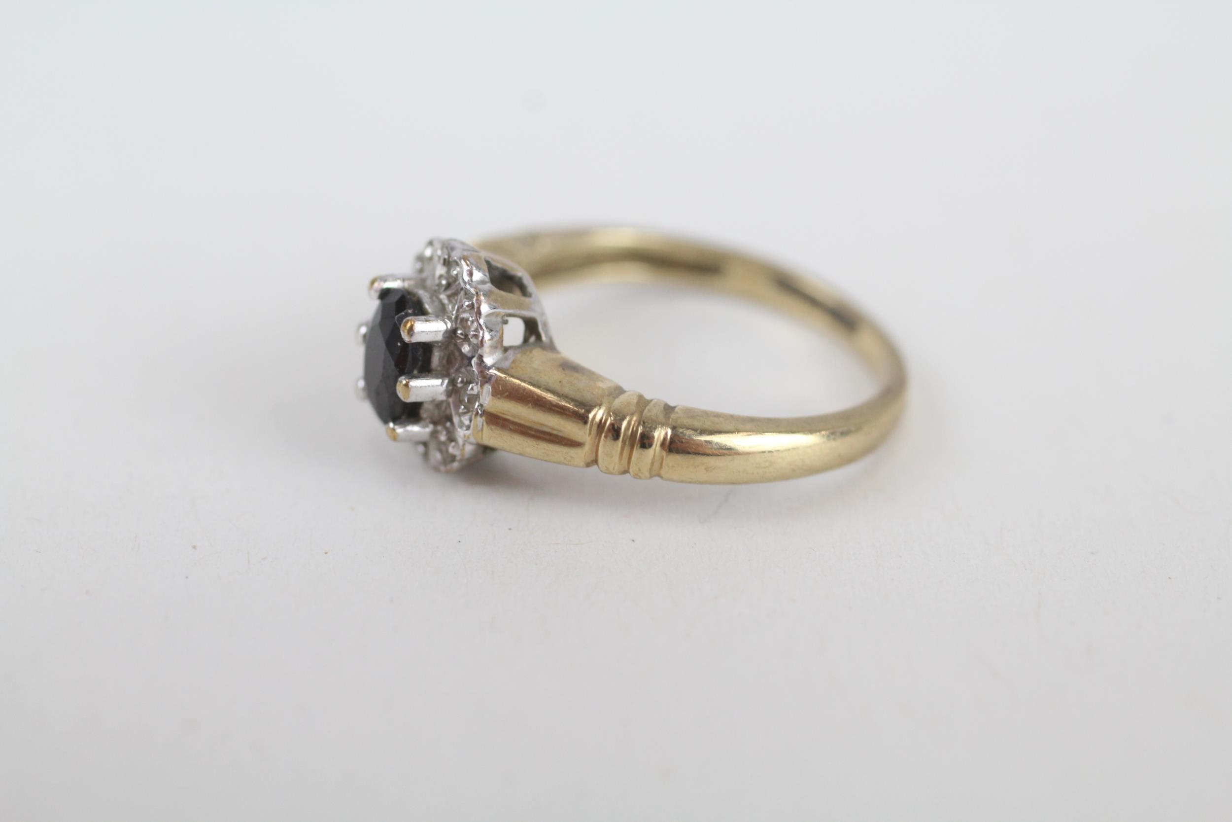 9ct gold diamond & black gemstone cluster ring Size L 3.1 g - Image 4 of 5