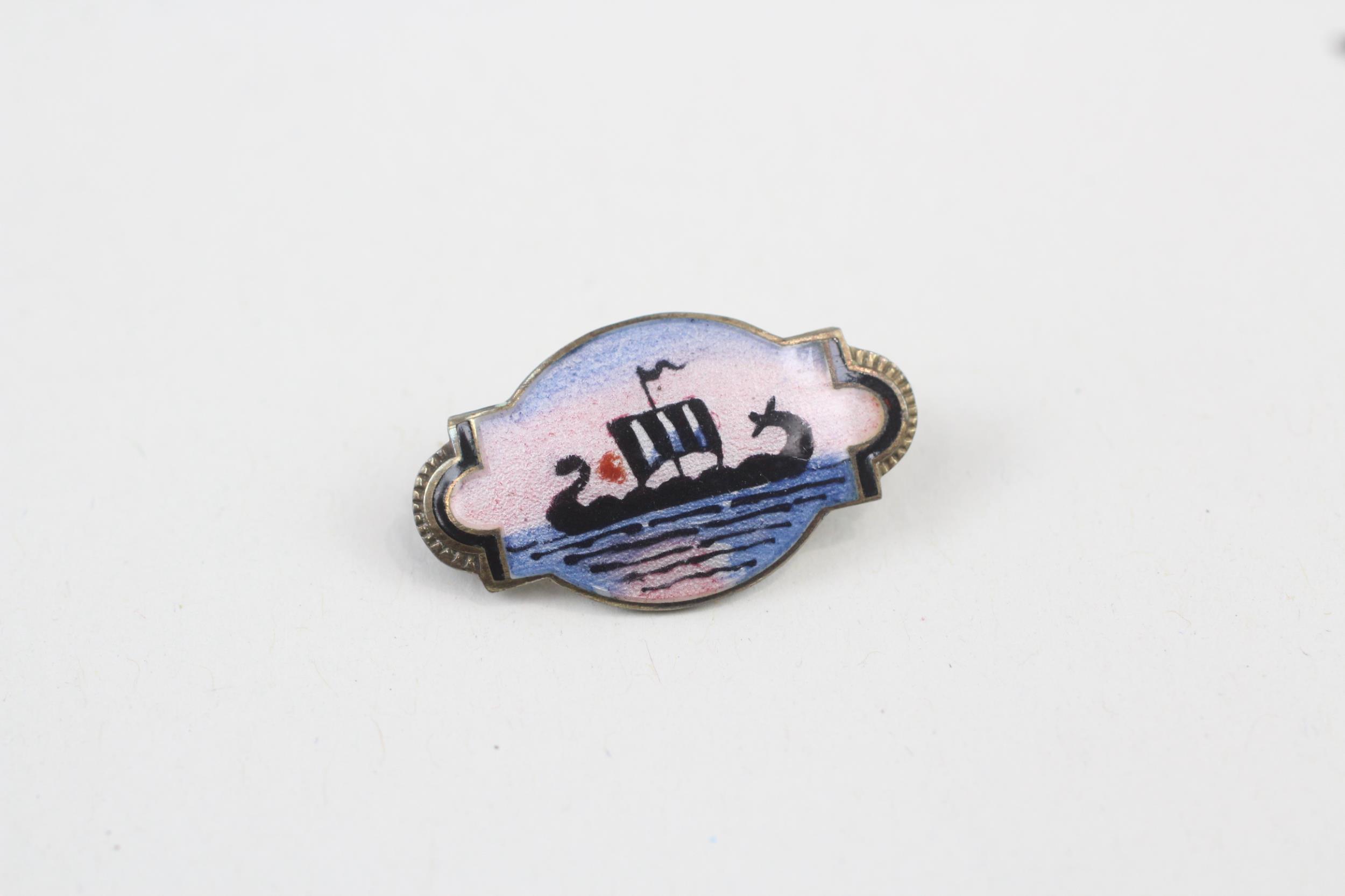 Silver enamel brooch by Askel Holmsen (3g) - Image 4 of 7