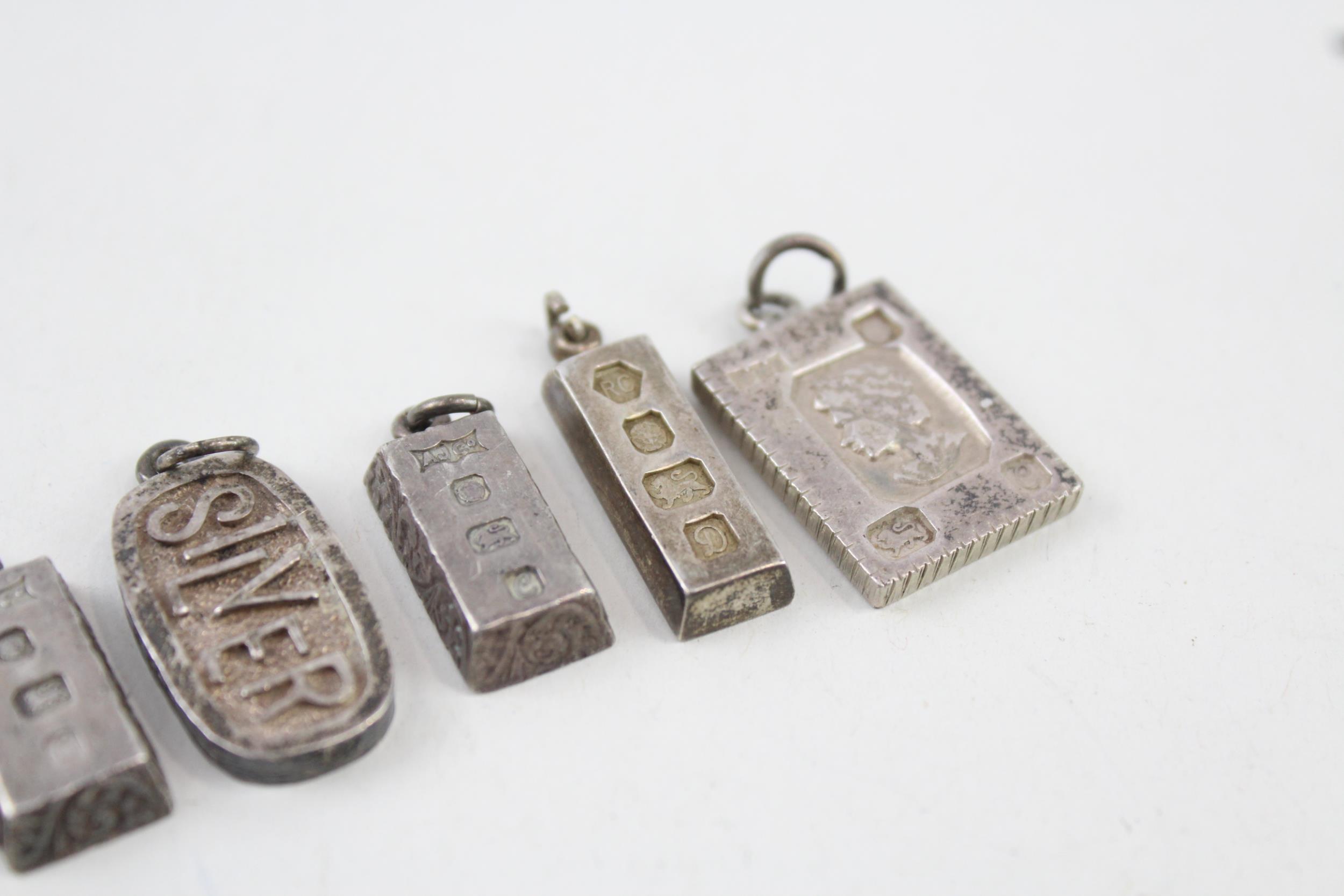 Six silver ingot pendants including Millennium hallmark (46g) - Image 4 of 6