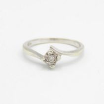 9ct white gold diamond single stone twist ring Size K 1/2 1.9 g