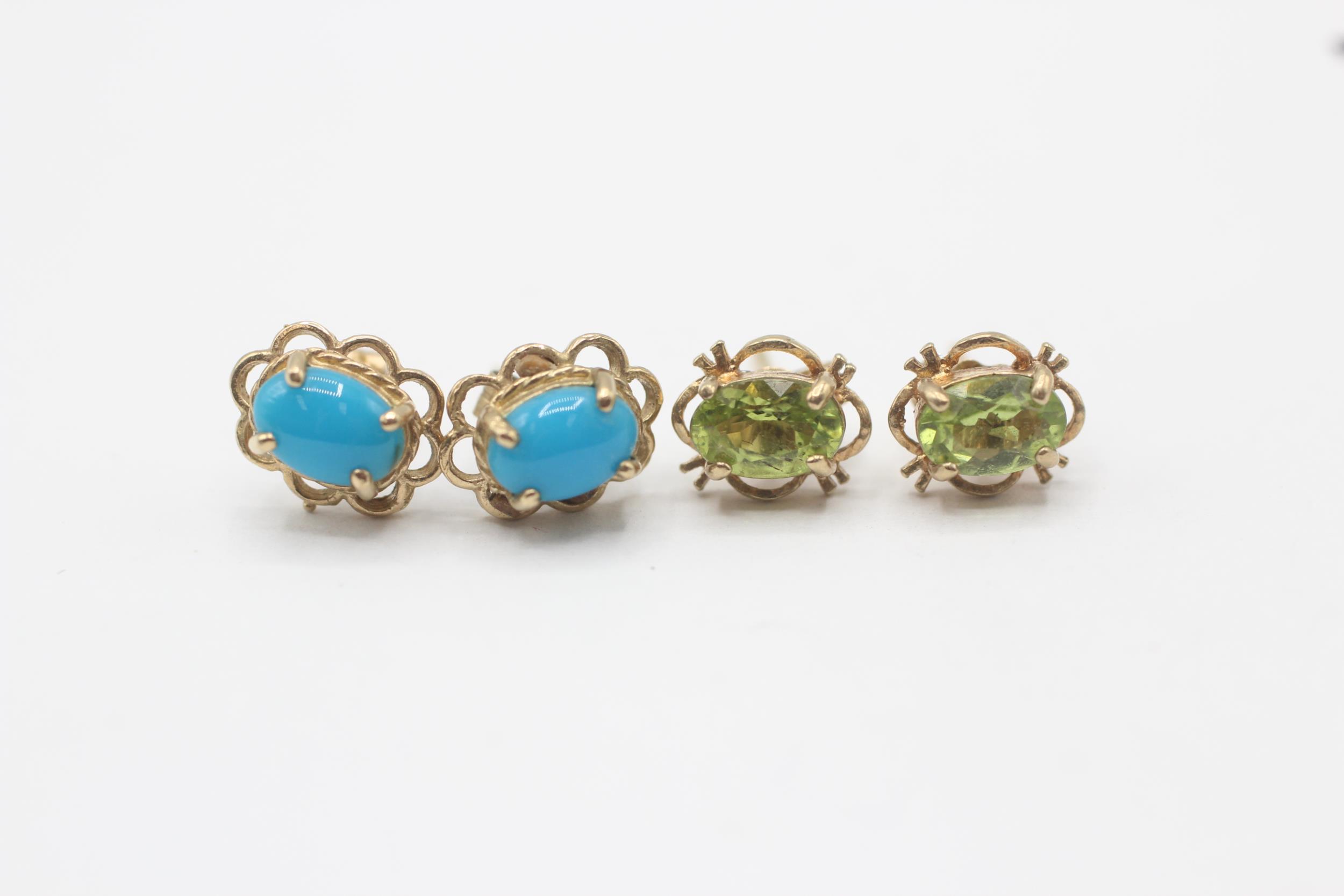 2 x 9ct gold peridot and blue gemstone stud earrings