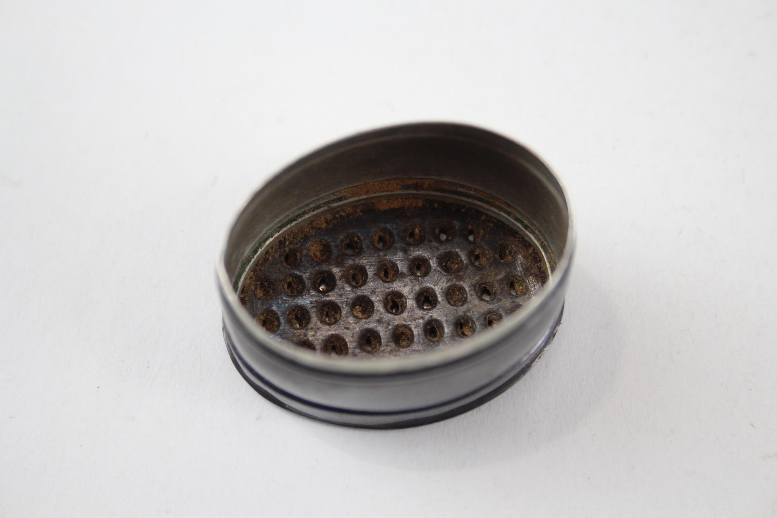 Antique George III 1802 Birmingham Sterling Silver Nutmeg Grater (12g) - Maker - Unidentifiable - Image 3 of 5