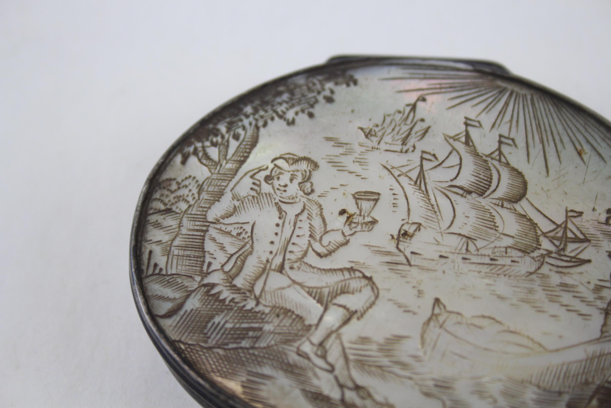 Antique / Vintage .800 SILVER Banded & MOP Sailor Scene Snuff Box (32g) - XRF TESTED FOR - Image 2 of 4