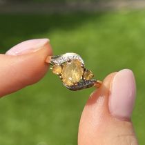 9ct gold heliodor three stone ring with diamond surround Size L 2.1 g