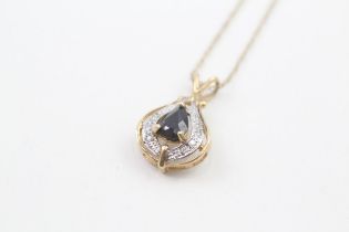 9ct gold pear cut sapphire & diamond pendant necklace 2 g