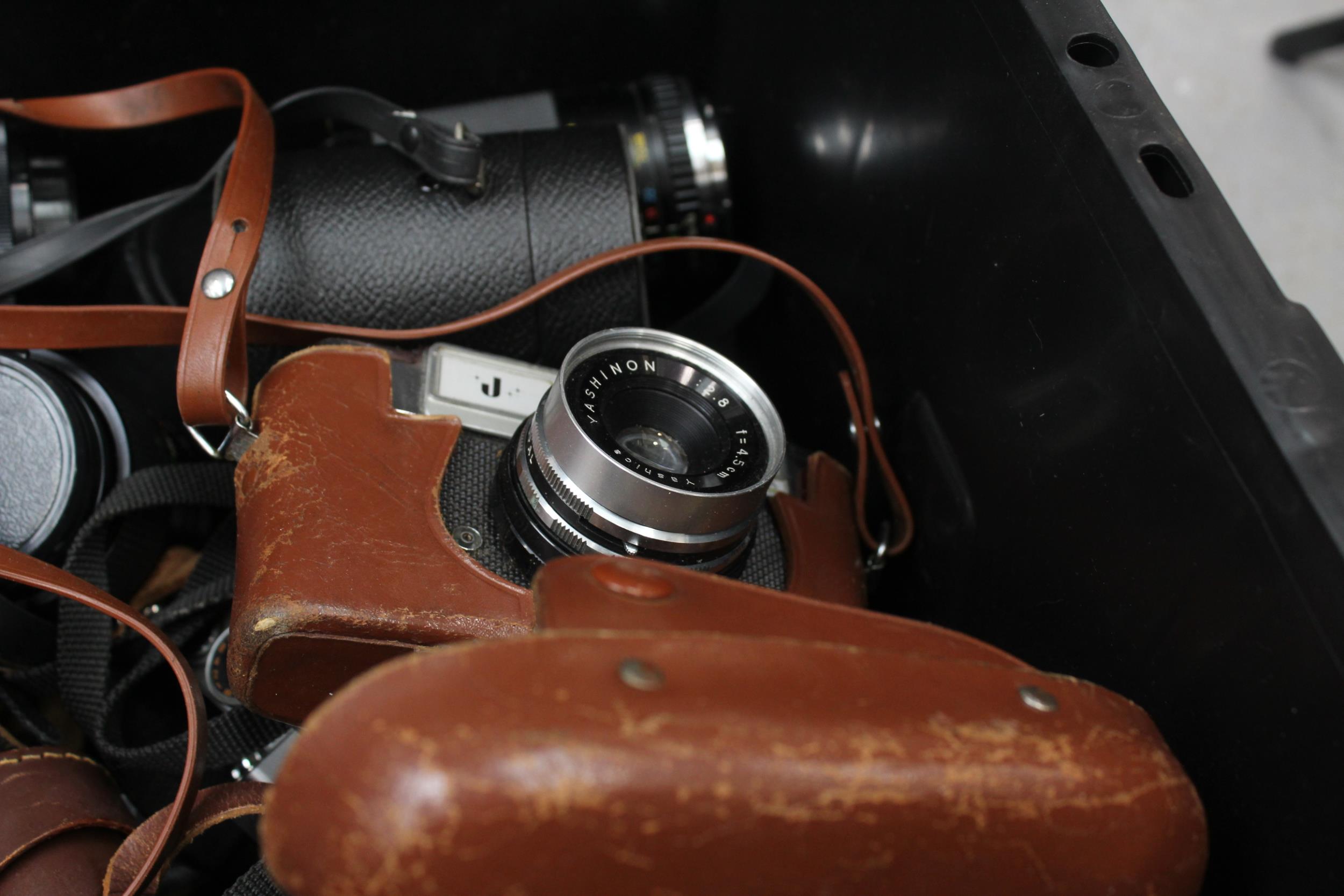 SLR Vintage Film Cameras Inc Zorki, Chinon, FED, Prakitca w/ Misc Lenses Job Lot - SLR Vintage - Image 2 of 7