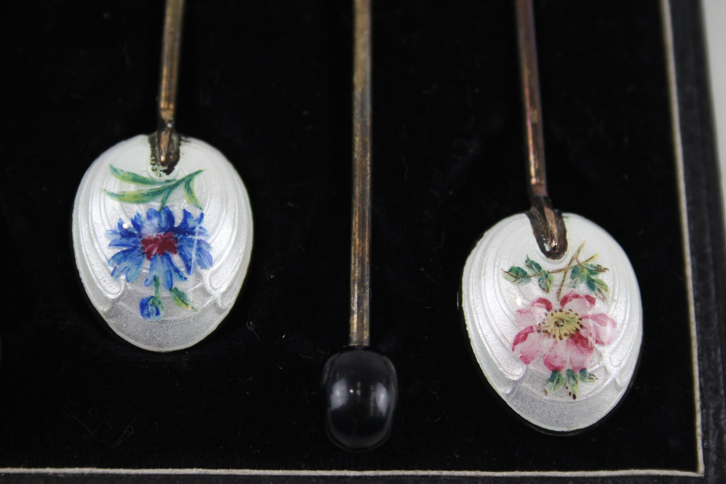 6 x Vintage 1954 Birmingham Sterling Silver Guilloche Enamel Coffee Spoons (45g) - w/ Fitted Case, - Image 4 of 6