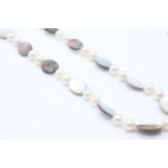 9ct gold clasp cultured pearl & mop single strand necklace 21.5 g
