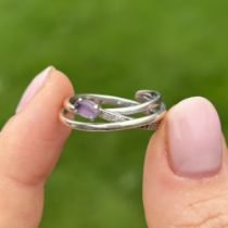 9ct gold diamond & amethyst dress ring (adjustable size) 3.3 g