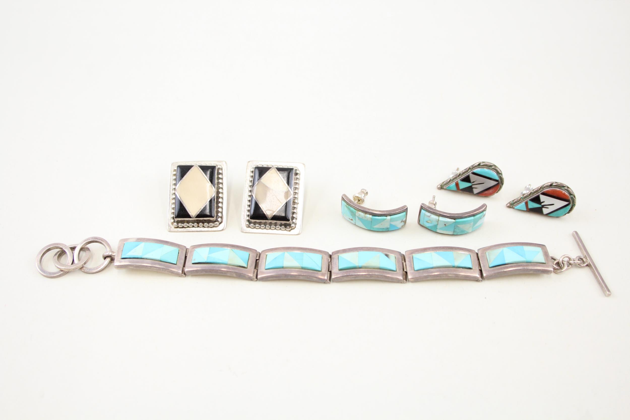 A collection of silver Native American jewellery including Sharon Sandoval (59g)