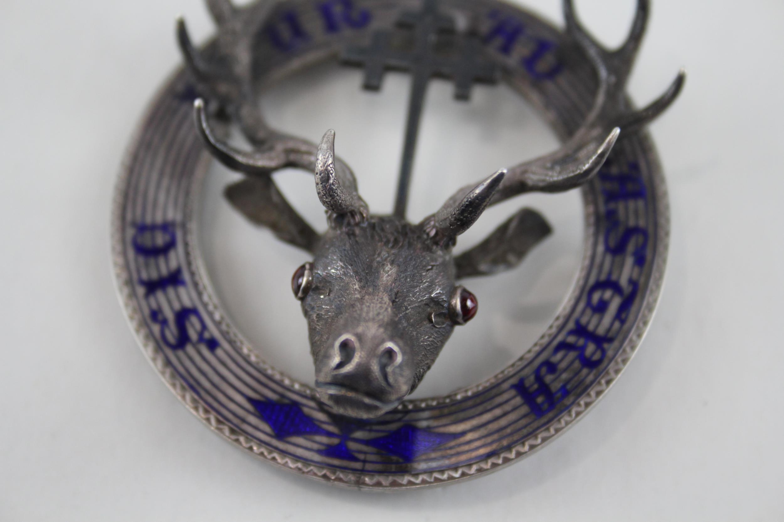 Antique .950 SILVER Scottish Clan Badge Enamel Detail (30g) - XRF TESTED FOR PURITY - Image 3 of 7