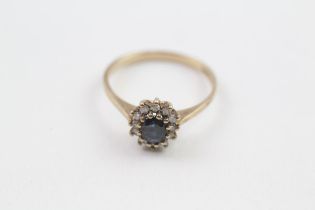 9ct gold vintage sapphire & diamond cluster ring Size M 1.5 g