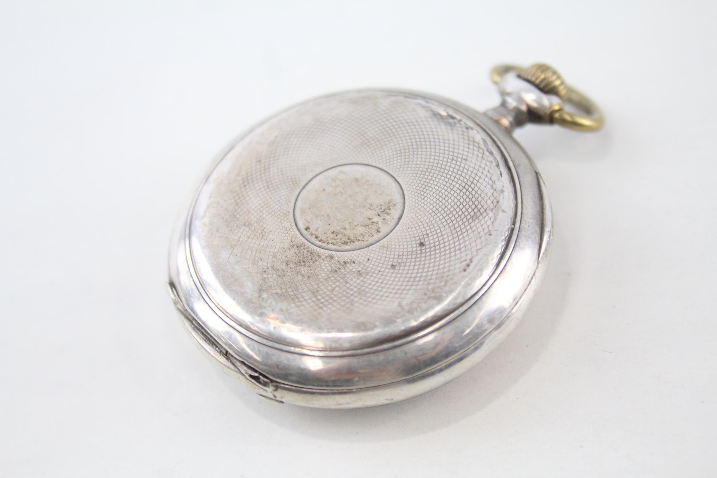 OMEGA .800 Silver Gents Vintage Pocket Watch Hand-wind WORKING - OMEGA .800 Silver Gents Vintage - Image 2 of 4