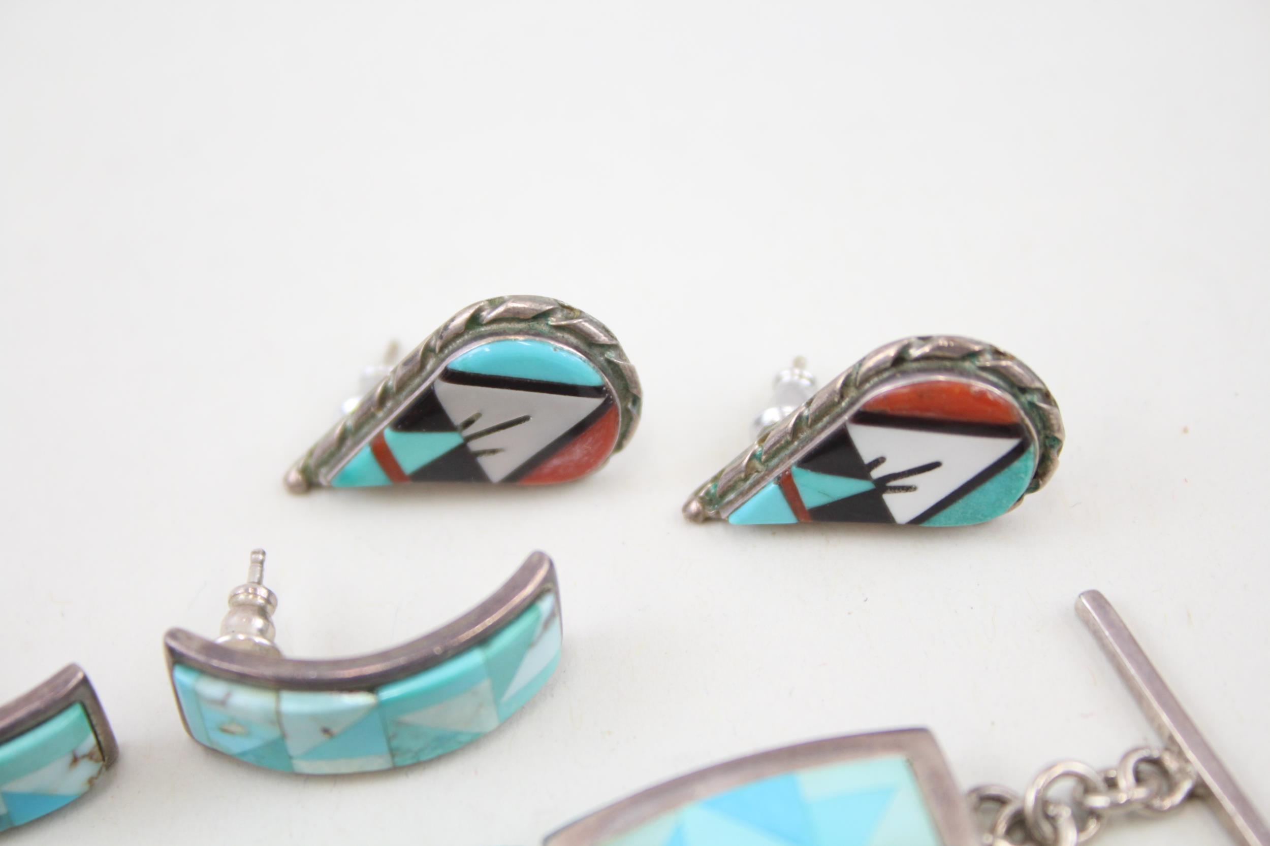 A collection of silver Native American jewellery including Sharon Sandoval (59g) - Image 4 of 7