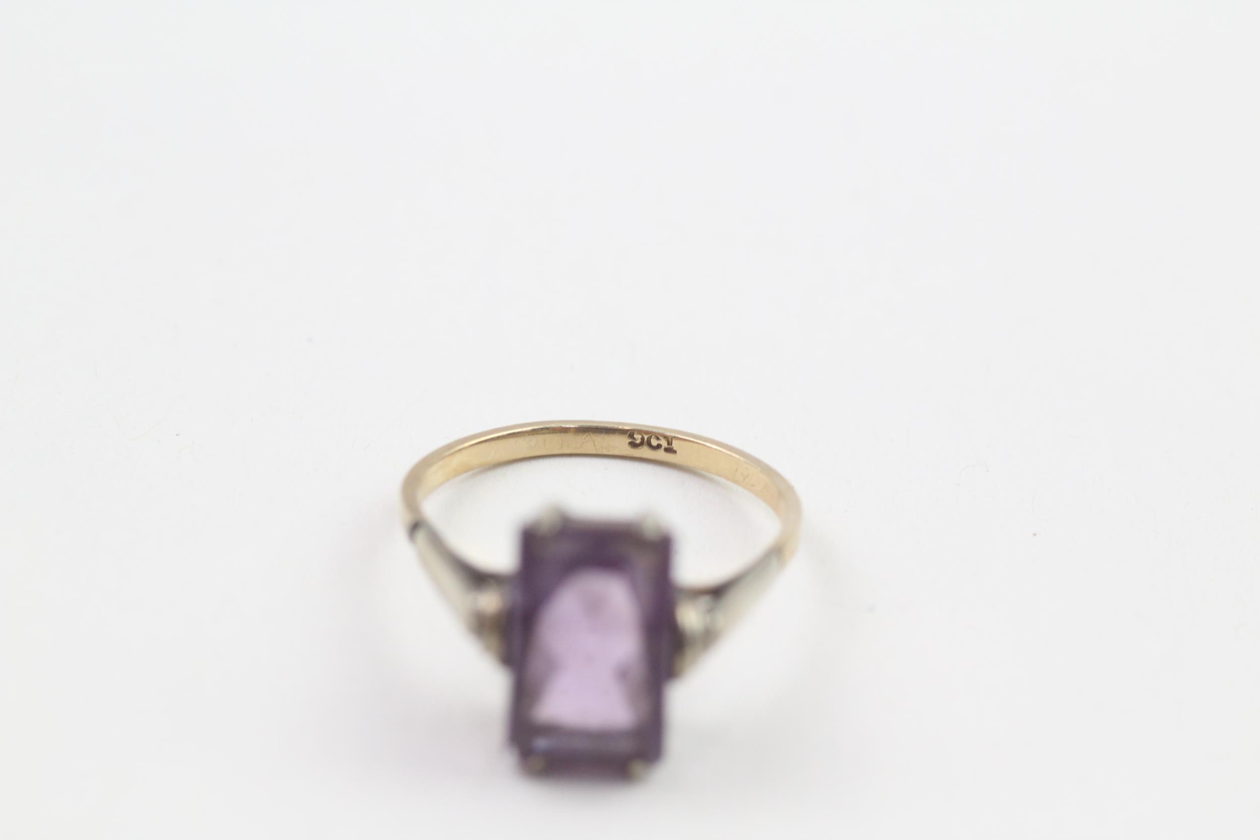 9ct gold antique fancy cut amethyst single stone ring Size L 1/2 2.1 g - Image 2 of 4