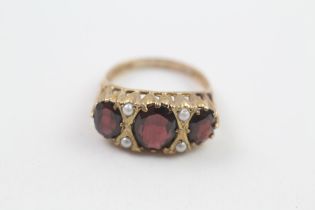 9ct gold oval cut garnet & seed pearl vintage ring Size P 4.1 g