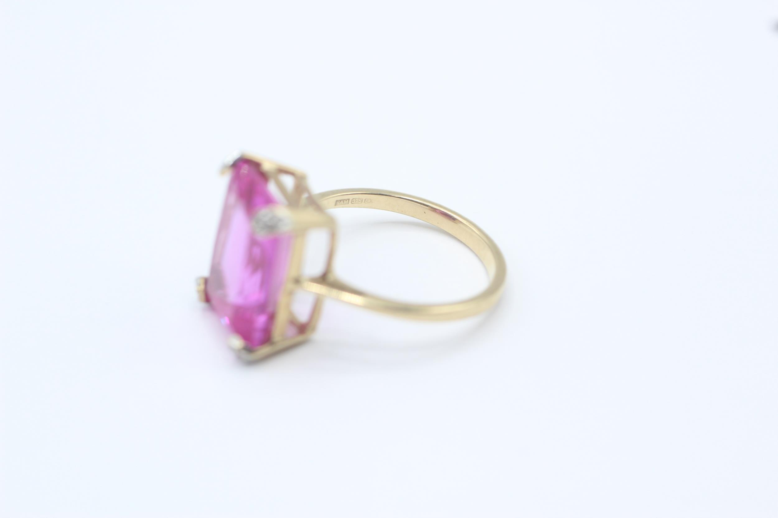 9ct gold pink gemstone and diamond cocktail ring Size N 3.9 g - Image 3 of 6