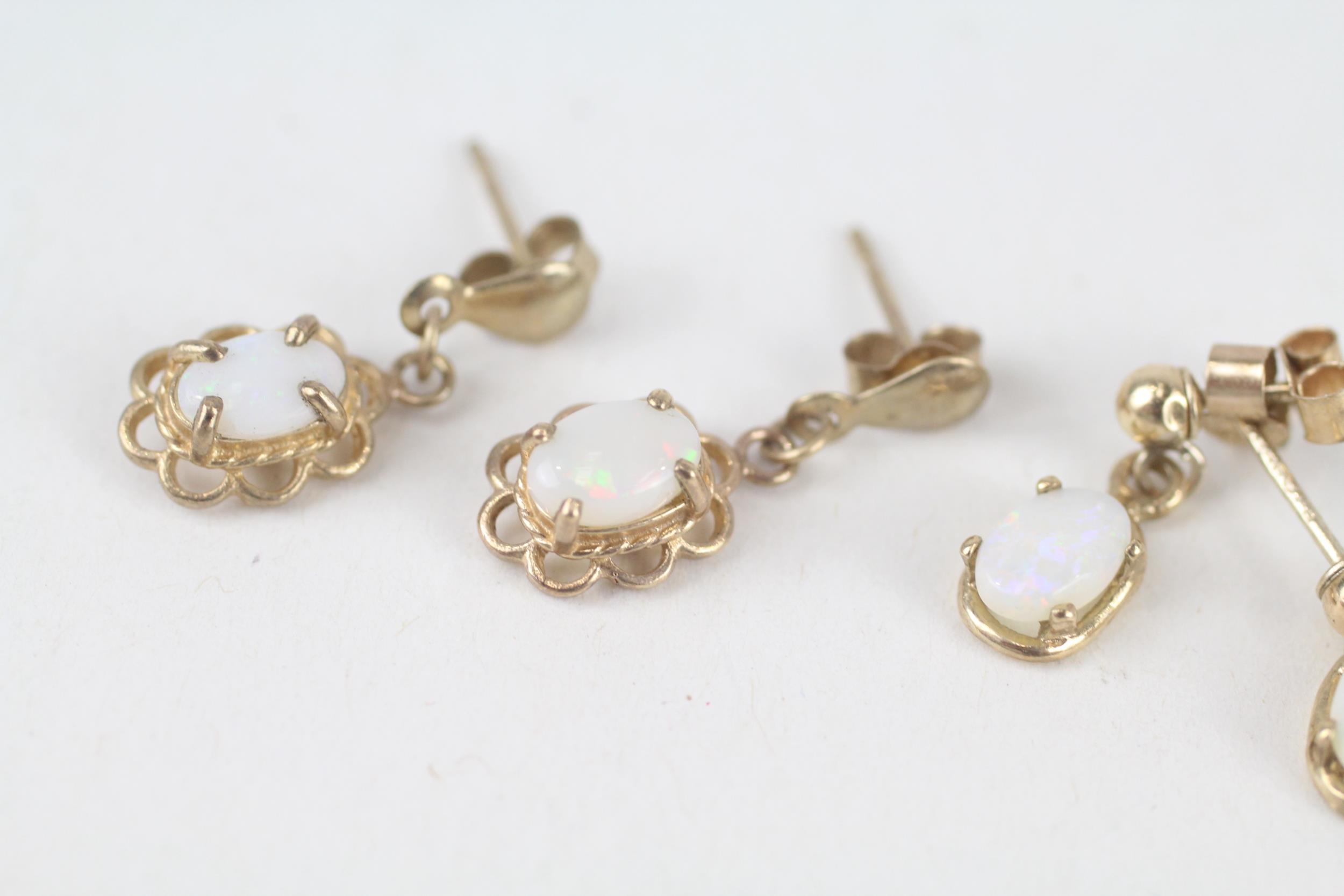 2x 9ct gold opal drop earrings with scroll backs 1.8 g - Image 3 of 5