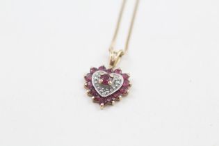 9ct gold ruby & diamond heart shaped pendant necklace 1.4 g