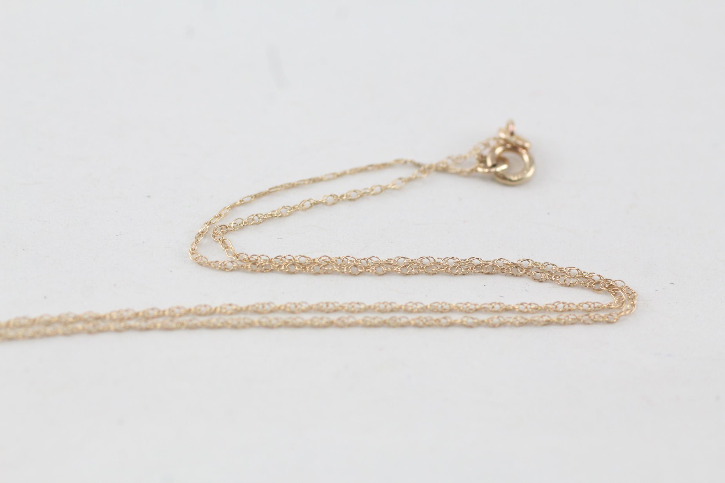 9ct gold round brilliant cut diamond set solitaire pendant necklace 0.5 g - Image 4 of 4