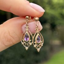 9ct gold amethyst ornate drop earrings 1.5 g