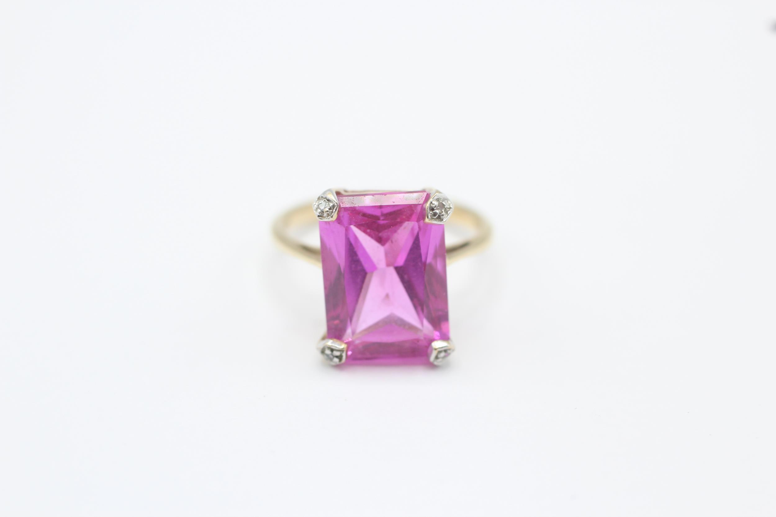 9ct gold pink gemstone and diamond cocktail ring Size N 3.9 g - Image 2 of 6