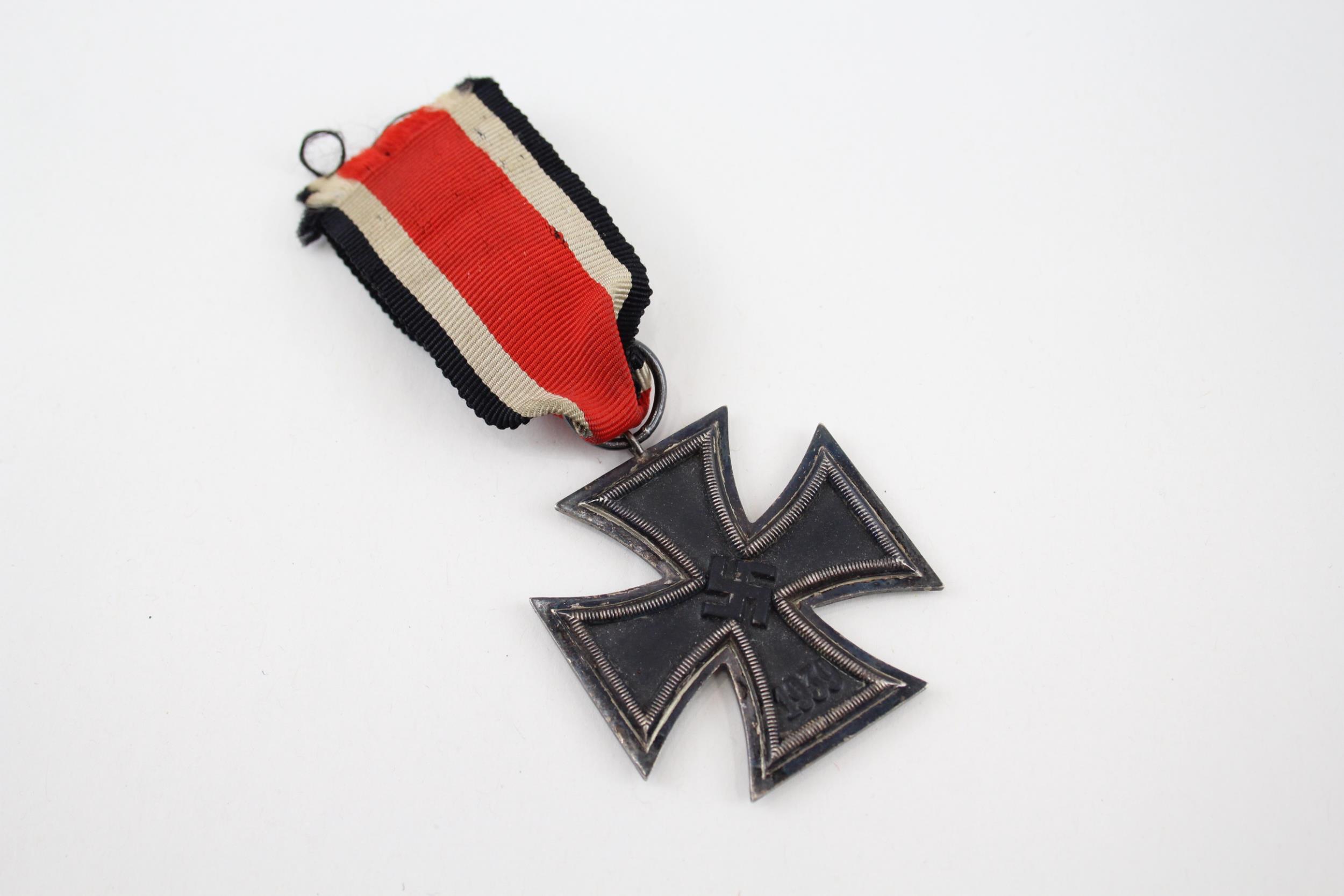 WW2 German Iron Cross 2nd Class - WW2 German Iron Cross 2nd Class In vintage condition Signs of