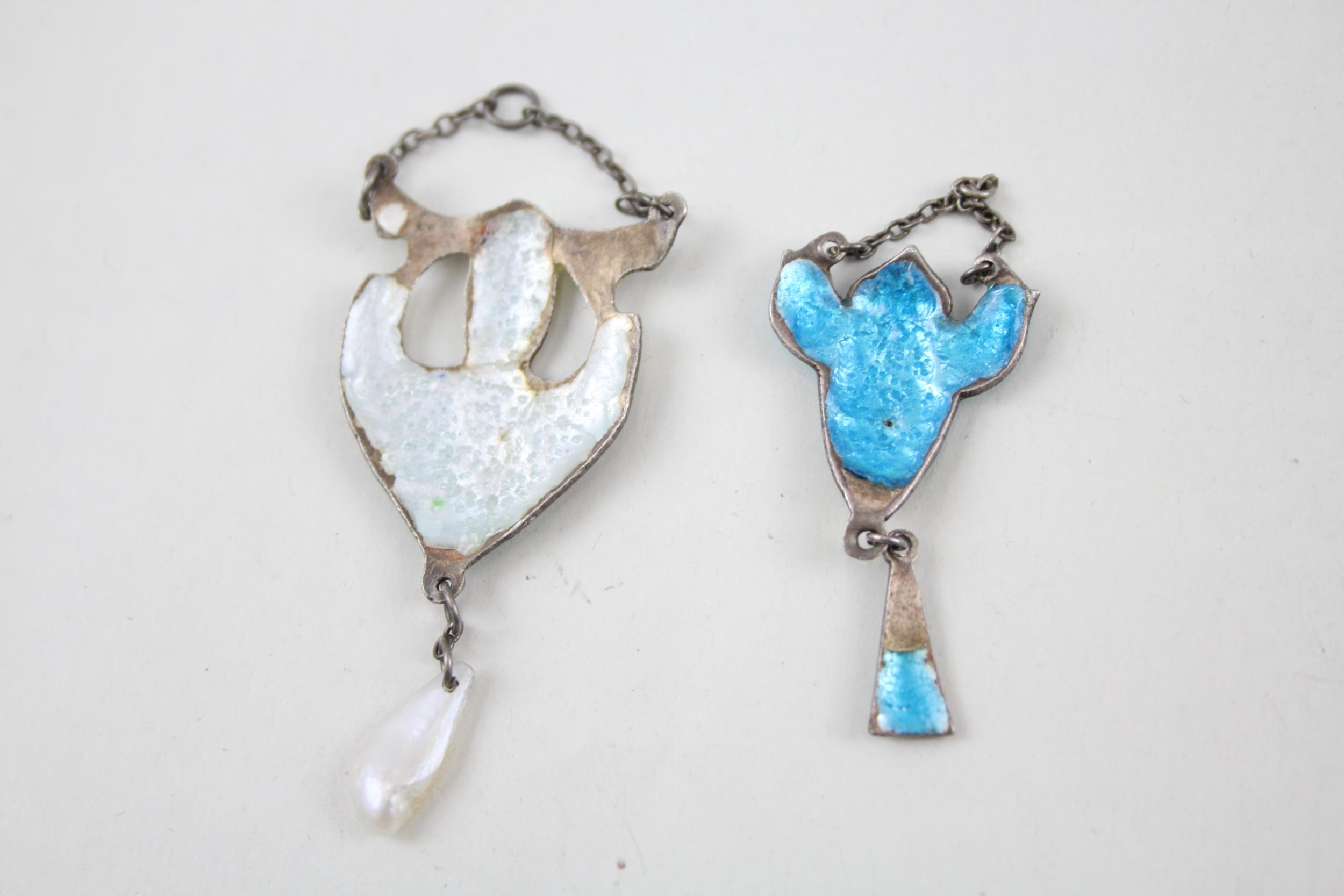 Two silver Arts & Crafts enamel pendants (9g) - Bild 4 aus 6
