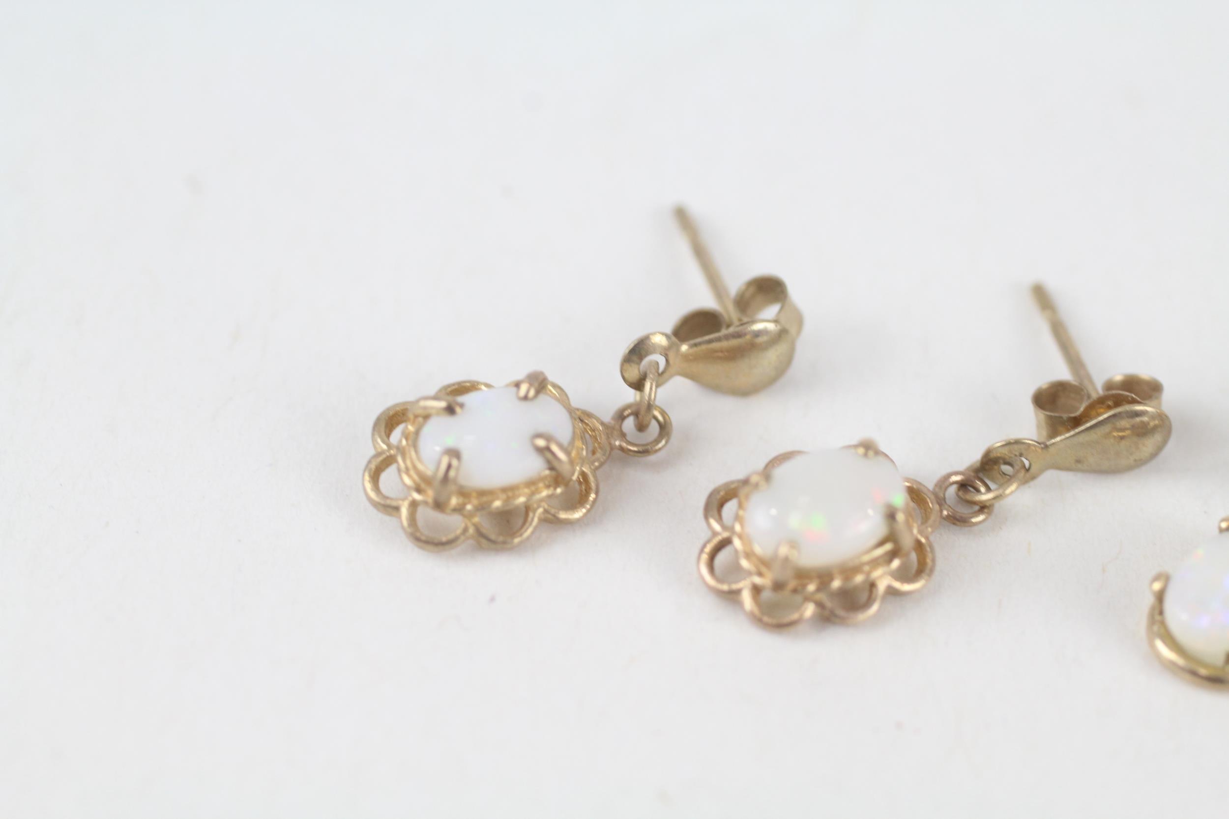 2x 9ct gold opal drop earrings with scroll backs 1.8 g - Image 2 of 5