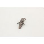 Silver antique fumsup charm (1g)