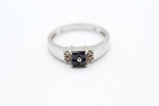 9ct gold sapphire & diamond ring Size L 2.3 g