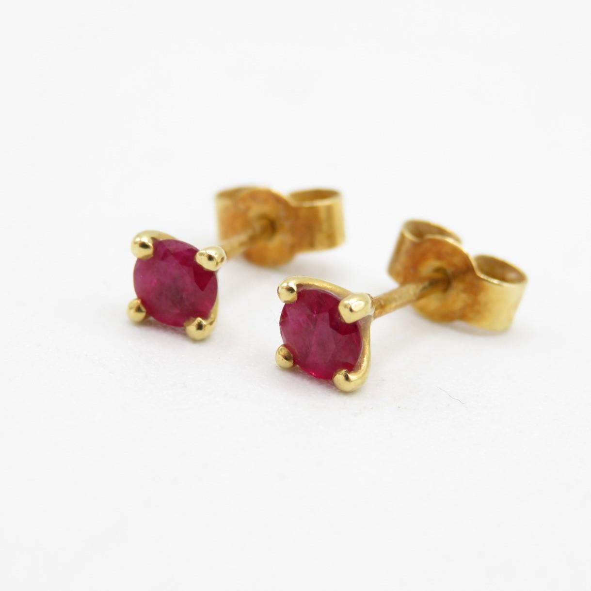 Pair of ruby and 18ct gold earrings 1g - Image 2 of 3