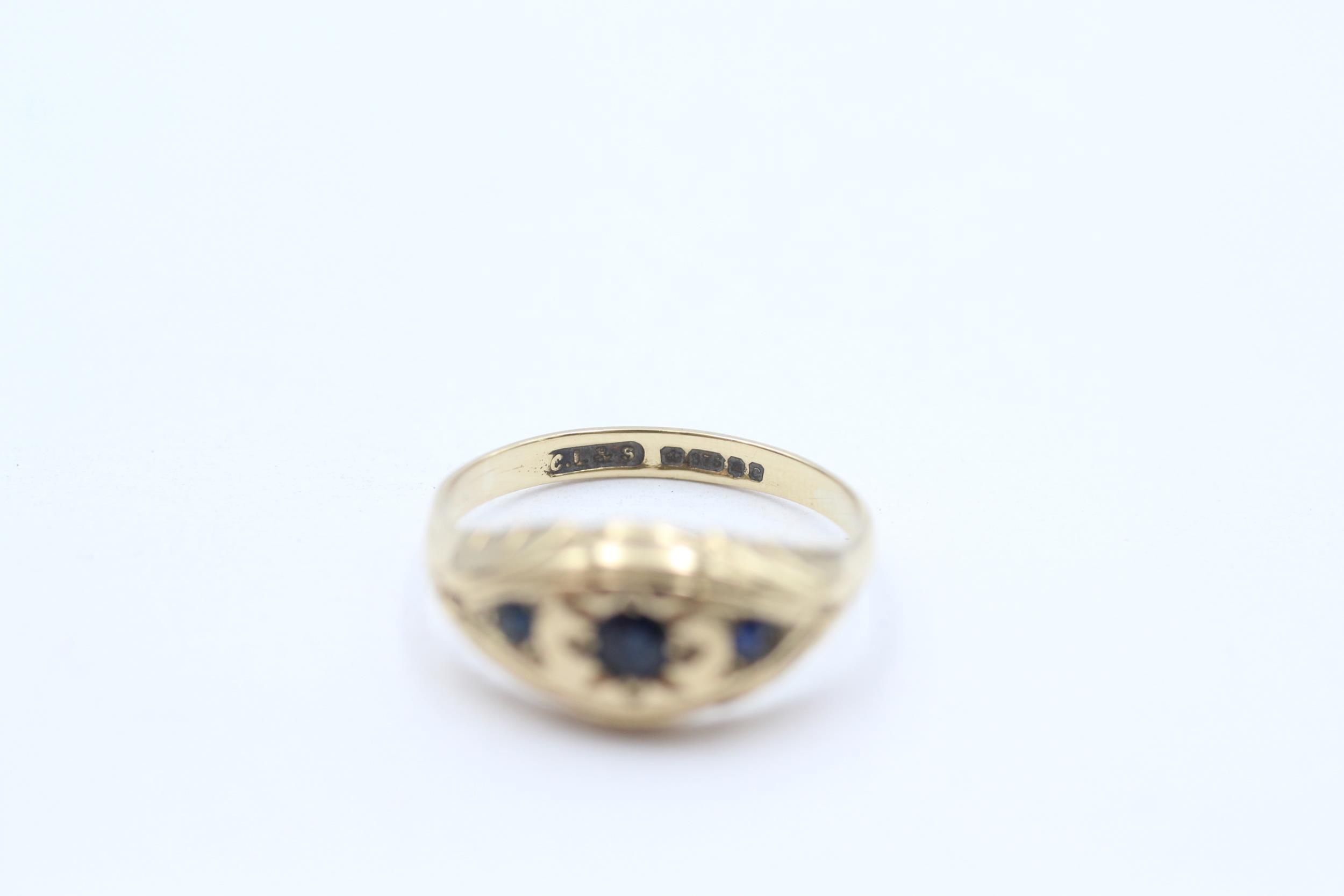 9ct gold vintage sapphire three stone ring Size L - 1.6 g - Bild 2 aus 4