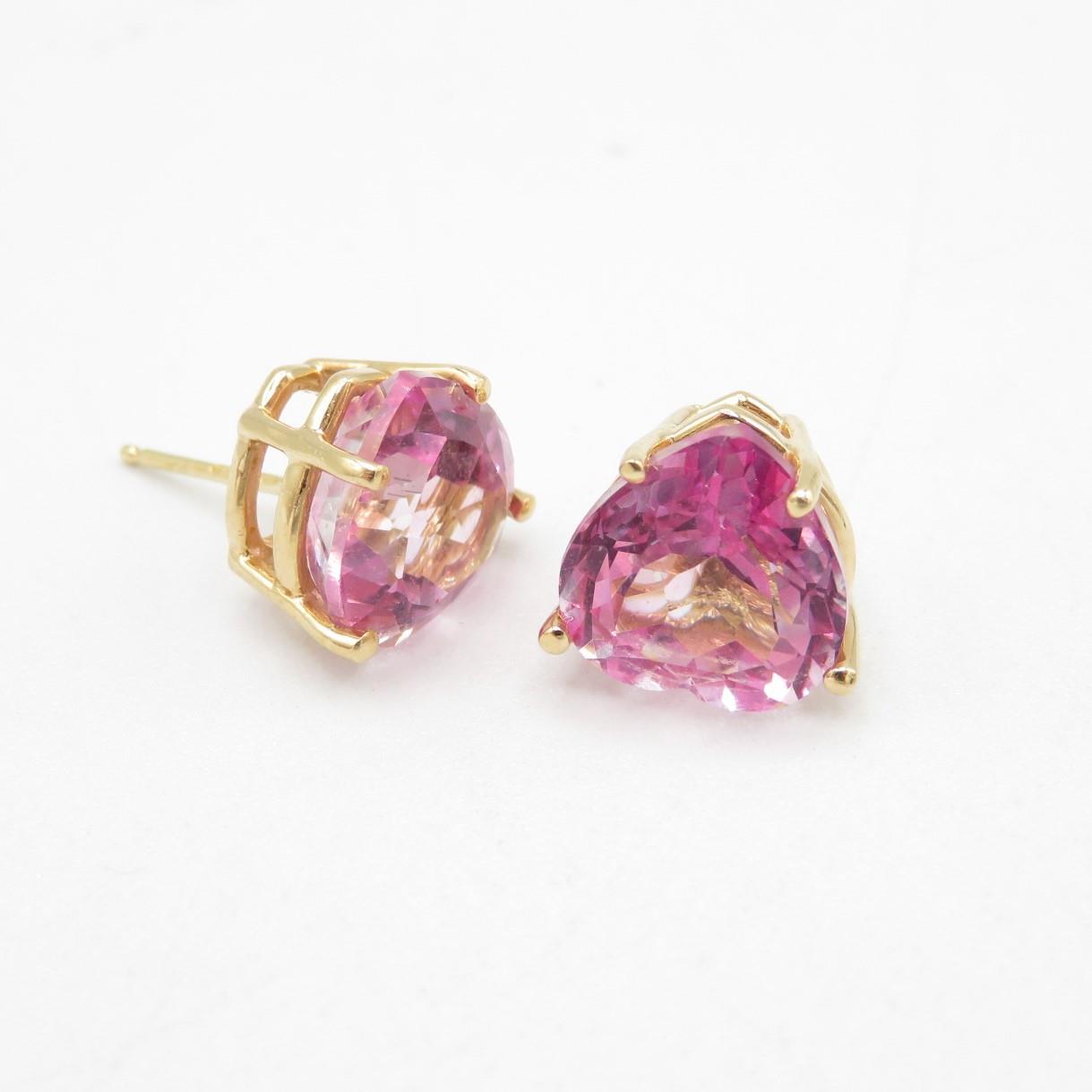 HM 9ct gold stud earrings with large pink paste stones (4.1g) - Image 2 of 4