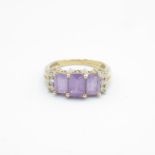 9ct gold emerald cut amethyst & diamond dress ring, claw set (3.5g) Size N