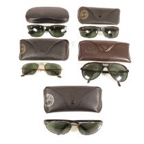 5x sets of original Ray Bans -