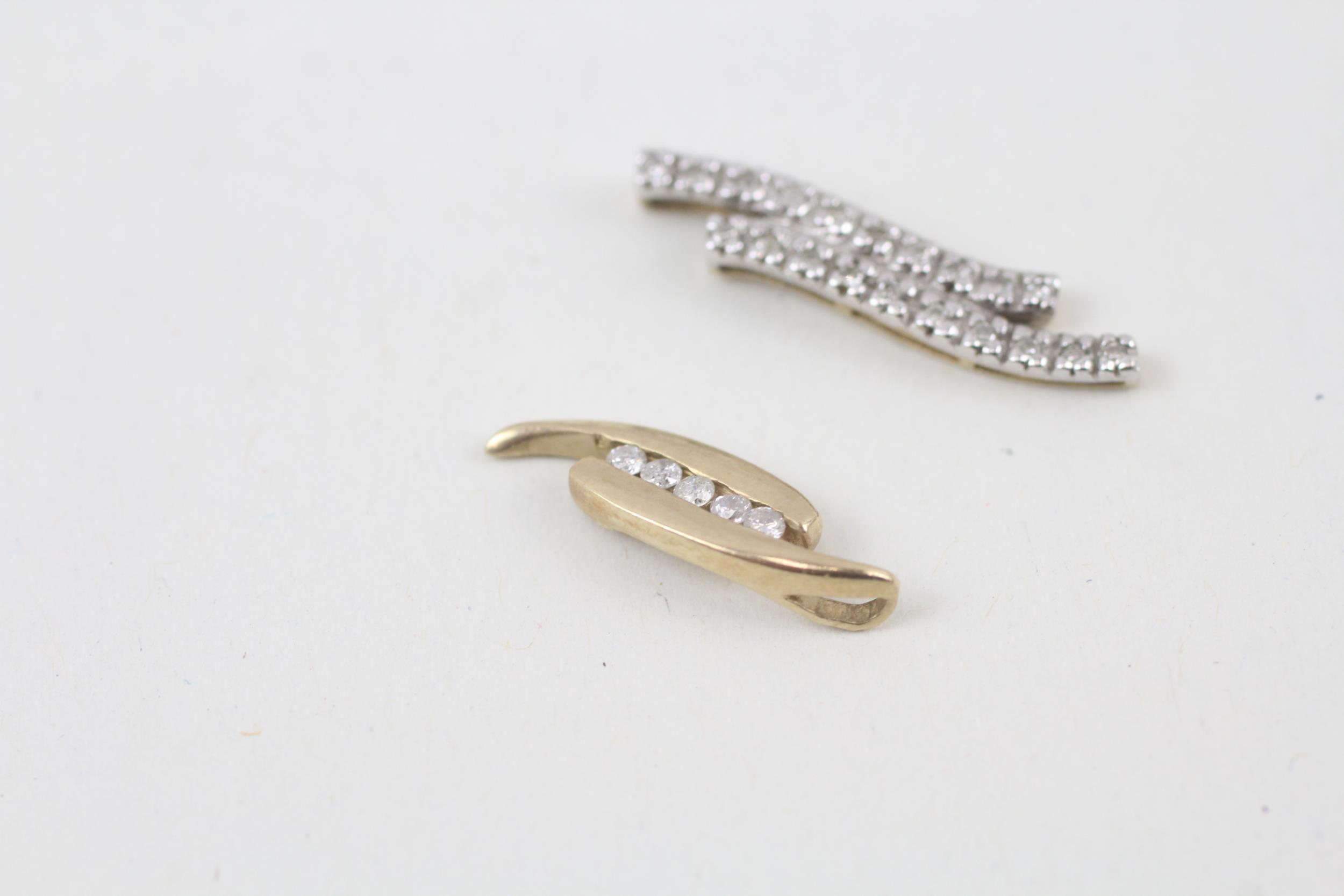 2x 9ct gold diamond drop pendants - 1.7 g - Image 3 of 6