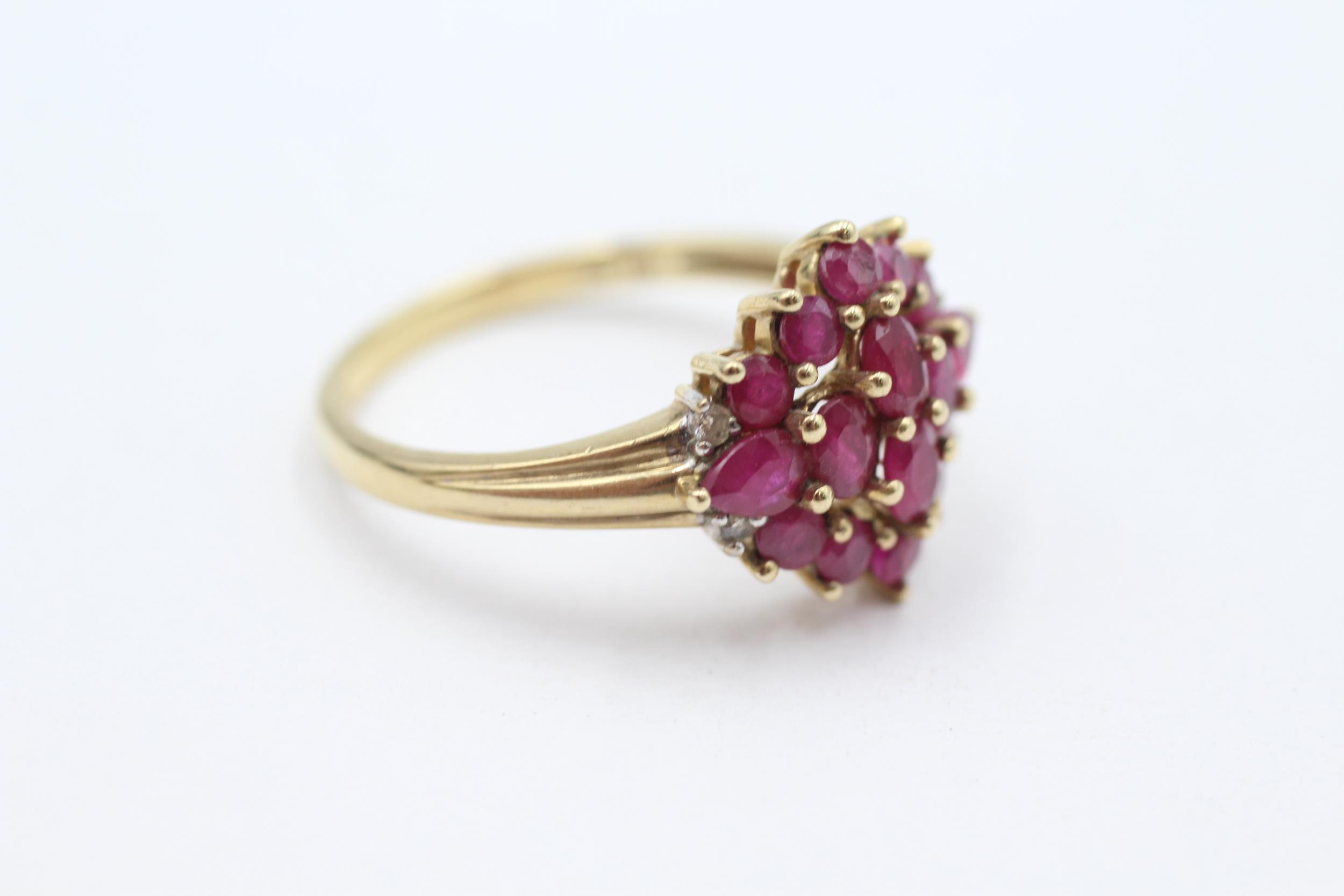 9ct gold ruby & diamond dress ring Size S - 3.2 g - Image 2 of 4